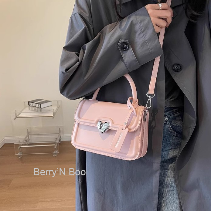 HeartLatch Flap Bag Blush