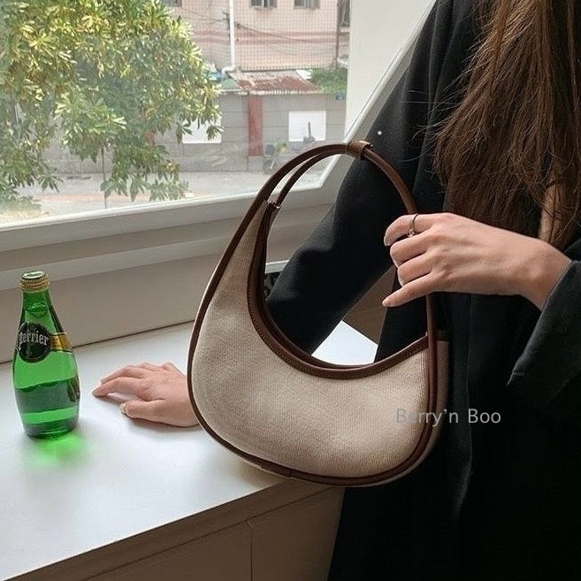 Hobo Crescent Shoulder Bag