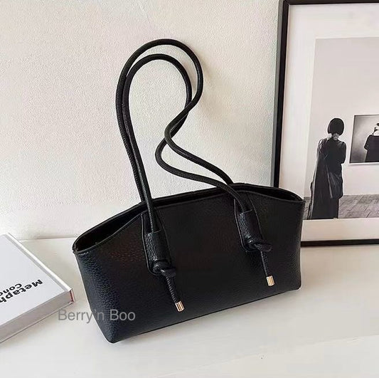 Mod Minimal Shoulder Bag