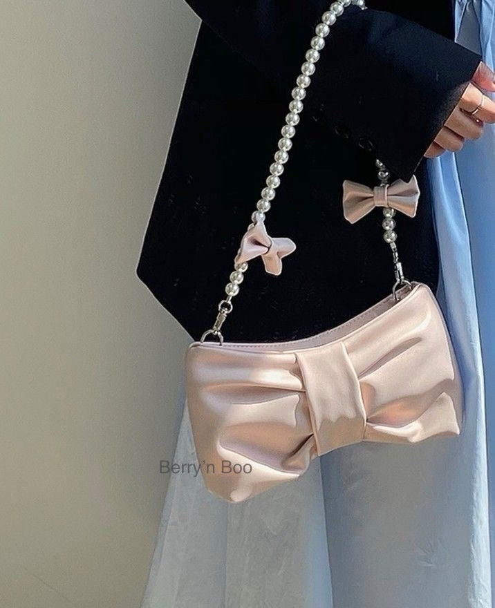 Mini Bow Pearly Bag